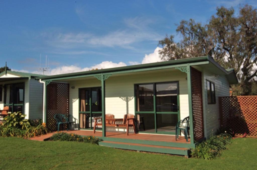 Omokoroa Kiwi Holiday Park Тауранга Номер фото