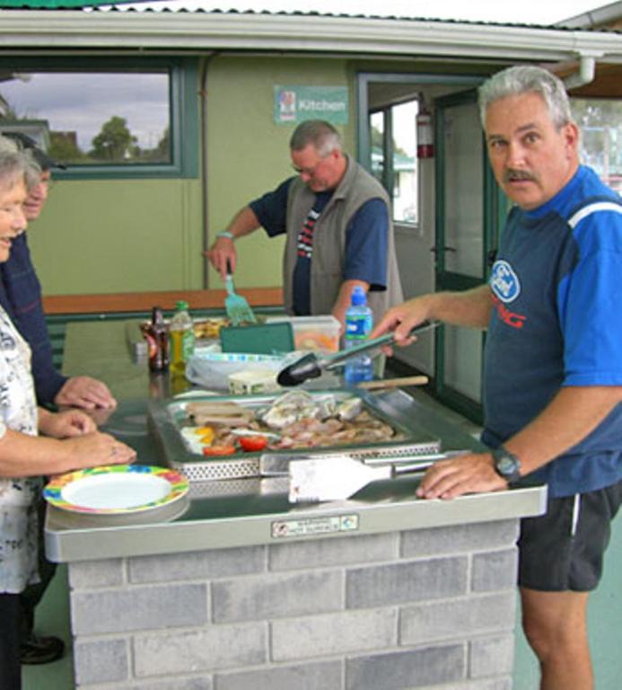Omokoroa Kiwi Holiday Park Тауранга Экстерьер фото