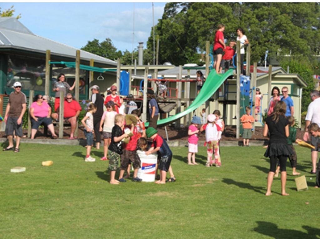 Omokoroa Kiwi Holiday Park Тауранга Экстерьер фото
